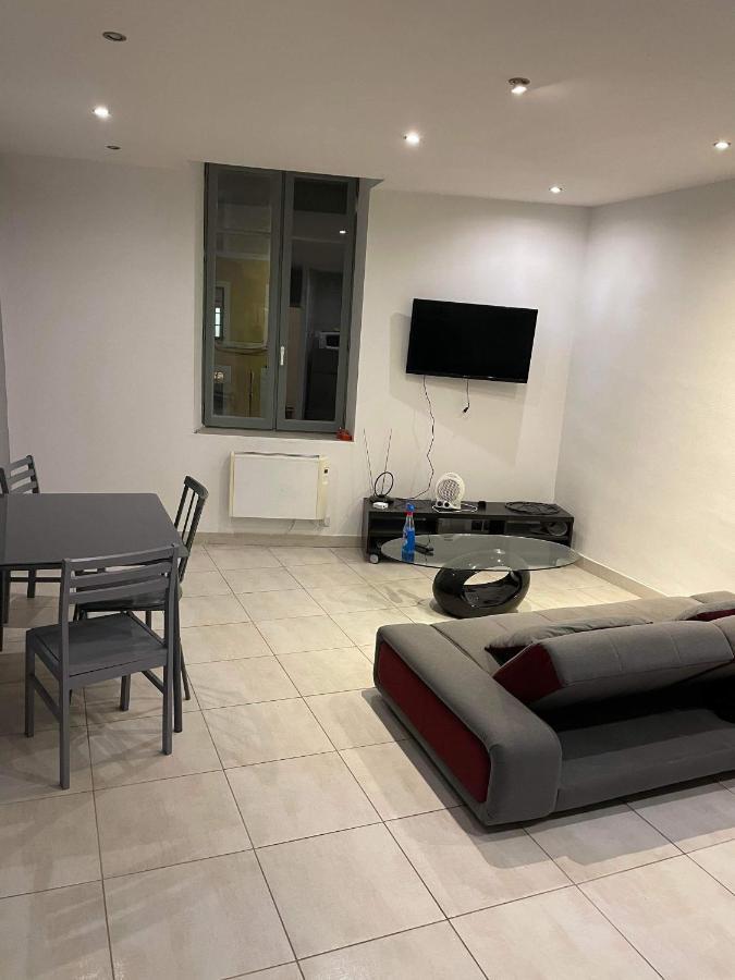 Kd - Appartement Au Coeur De Carcassonne Bagian luar foto